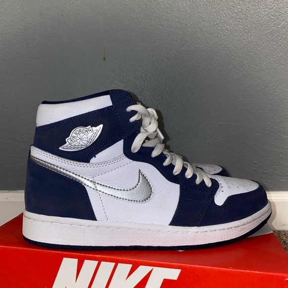 Nike Other - Air Jordan 1 Retro High
“Midnight Navy”